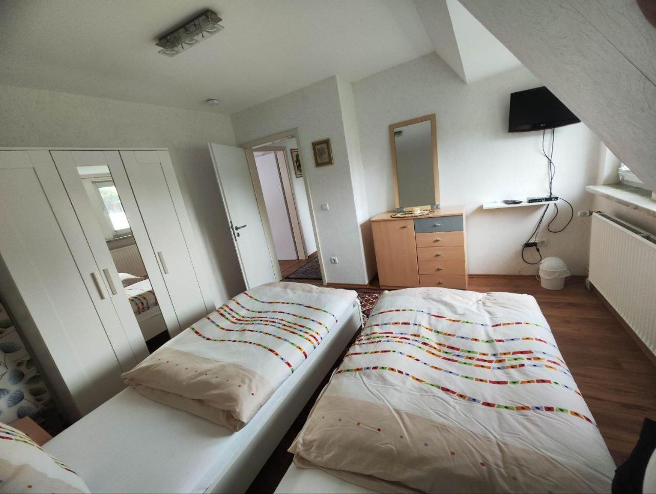 Schickes 110Qm Ferienhaus In Naehe Vw, Messe,Dez Und Orangerie Кассель Экстерьер фото